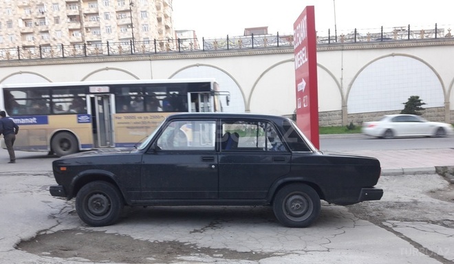 LADA (VAZ) 2107 2011, 134,000 km - 1.6 л - Bakı