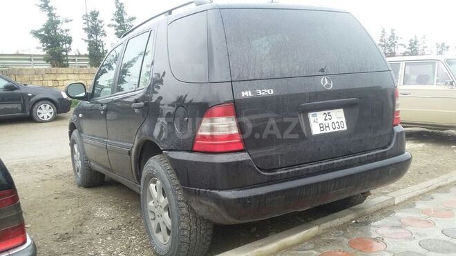 Mercedes ML 320 2001, 149,428 km - 0.4 l - Bakı