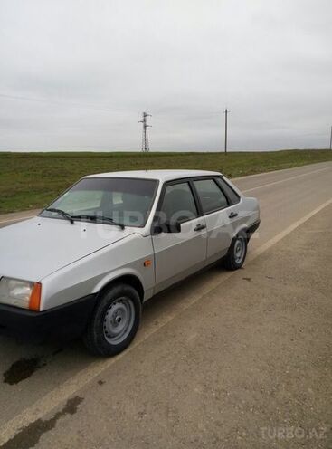 LADA (VAZ) 21099 2002, 150,000 km - 1.5 l - Qusar