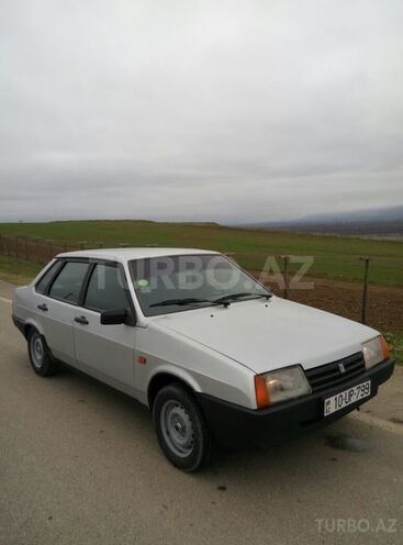 LADA (VAZ) 21099 2002, 150,000 km - 1.5 l - Qusar