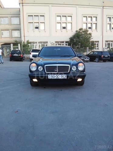 Mercedes E 240 1998, 250,000 km - 2.4 л - Bakı