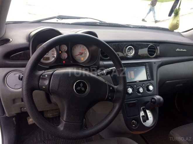 Mitsubishi Airtrek 2002, 170,000 km - 2.0 l - Bakı