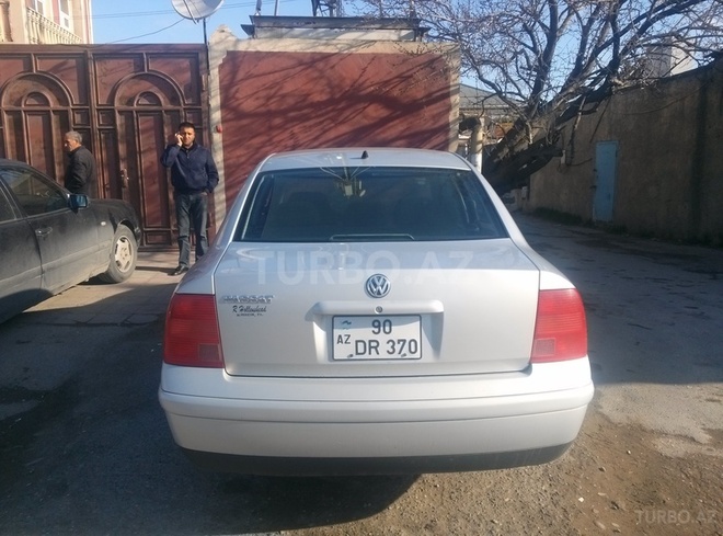 Volkswagen Passat 1999, 470,851 km - 1.8 л - Bakı