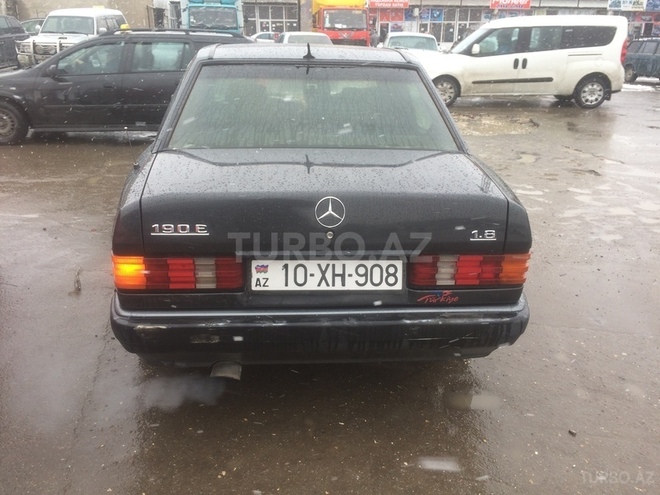Mercedes 190 1992, 270,000 km - 1.8 l - Bakı