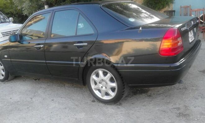 Mercedes C 200 1996, 197,639 km - 2.0 l - Bakı