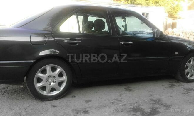 Mercedes C 200 1996, 197,639 km - 2.0 l - Bakı