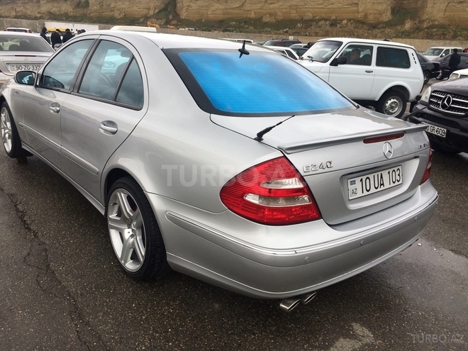 Mercedes E 240 2002, 226,100 km - 2.4 l - Sumqayıt