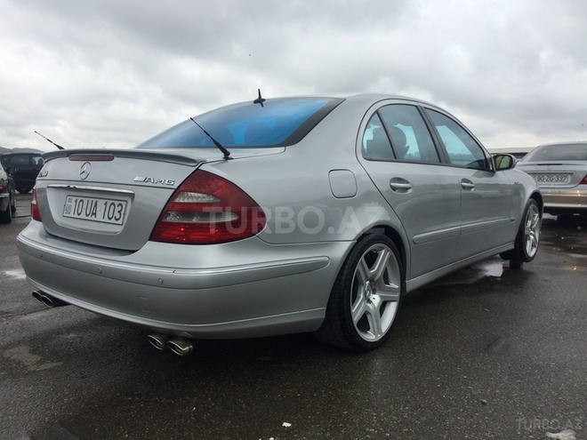 Mercedes E 240 2002, 226,100 km - 2.4 l - Sumqayıt