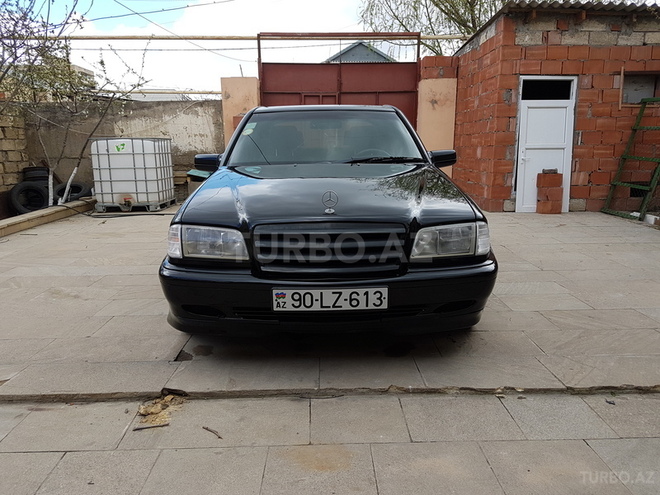 Mercedes C 180 1997, 250,000 km - 1.8 л - Bakı