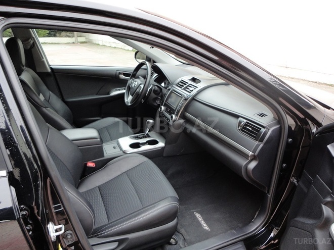 Toyota Camry 2012, 65,000 km - 2.5 l - Bakı