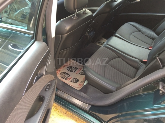 Mercedes E 270 2002, 250,000 km - 2.7 l - Bakı