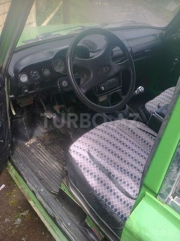 LADA (VAZ) 2106 1981, 300,000 km - 1.3 l - Lənkəran