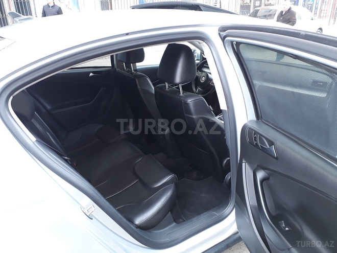 Volkswagen Passat 2009, 180,000 km - 2.0 l - Bakı