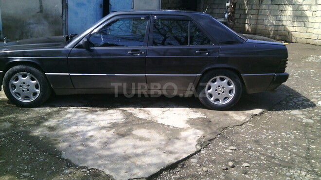 Mercedes 190 1993, 472,000 km - 1.8 l - Masallı