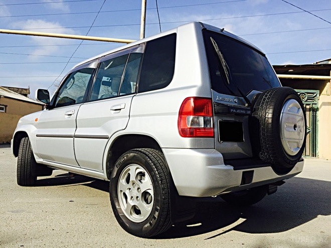 Mitsubishi Pajero io 2001, 139,500 km - 2.0 l - Bakı