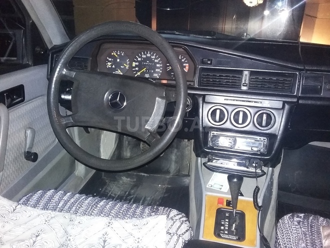 Mercedes 190 1990, 198,000 km - 2.0 л - Bakı