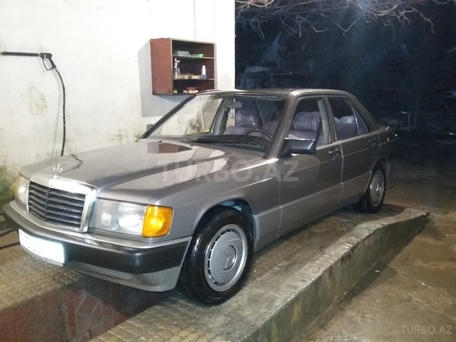 Mercedes 190 1990, 198,000 km - 2.0 л - Bakı