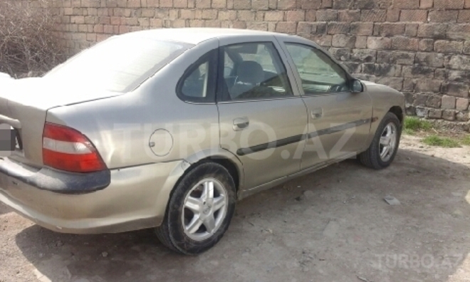 Opel Vectra 1996, 398,000 km - 2.0 l - Bakı