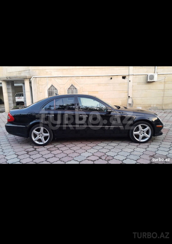 Mercedes E 350 2009, 136,000 km - 3.5 l - Bakı