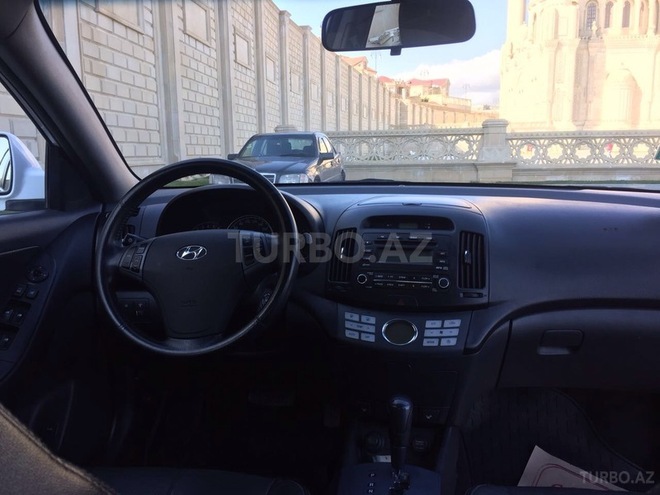 Hyundai Elantra 2009, 87,700 km - 2.0 l - Bakı