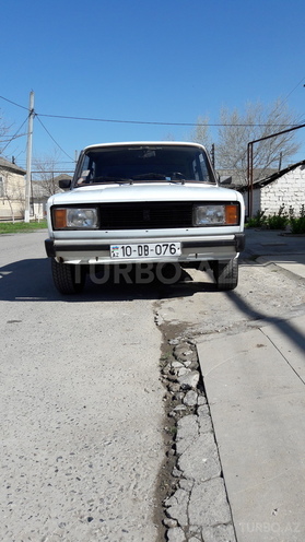 LADA (VAZ) 2105 1990, 311,121 km - 1.3 l - Salyan