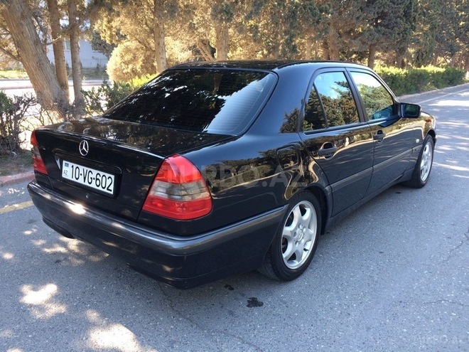 Mercedes C 180 1998, 284,000 km - 1.8 l - Sumqayıt