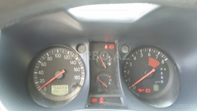 Mitsubishi Airtrek 2002, 174,000 km - 2.4 л - Bakı