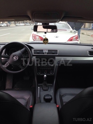 Volkswagen Passat 2013, 82,000 km - 0.3 l - Bakı