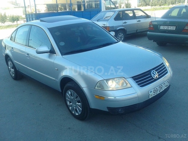 Volkswagen Passat 2001, 200,000 km - 1.8 l - Sumqayıt