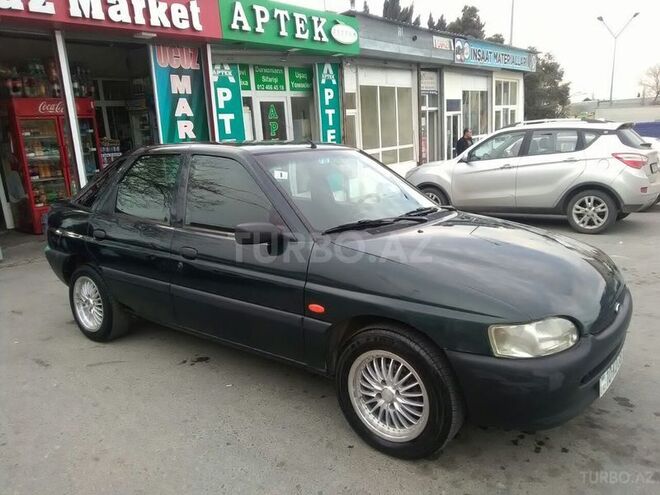 Ford Escort 1997, 235,000 km - 1.6 l - Bakı