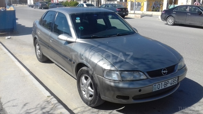 Opel Vectra 1996, 240,000 km - 2.0 l - Bakı