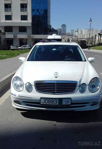 Mercedes E 350 2005, 100,400 km - 3.5 l - Bakı