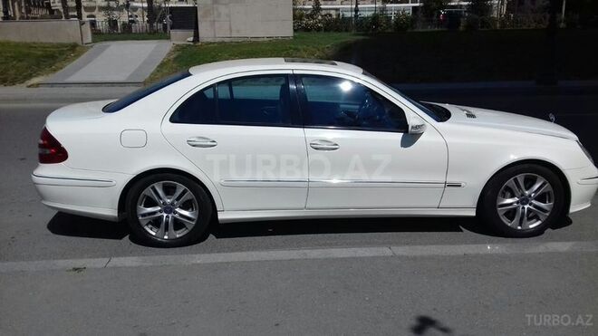 Mercedes E 350 2005, 100,400 km - 3.5 l - Bakı