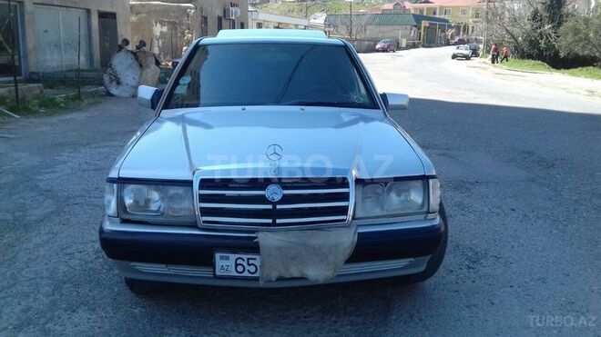 Mercedes 190 1993, 35,000 km - 2.0 l - Bakı