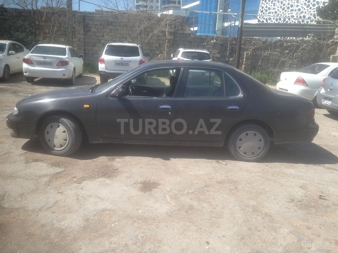 Nissan Sunny 1997, 265,000 km - 2.0 l - Bakı