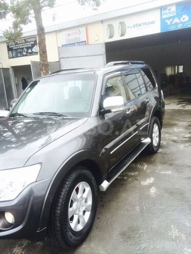 Mitsubishi Pajero 2013, 47,000 km - 3.0 l - Zaqatala