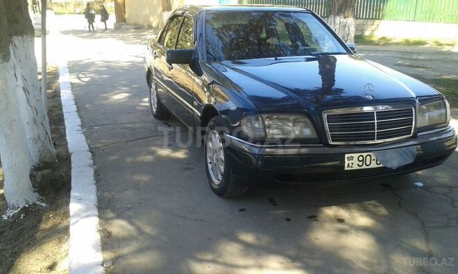 Mercedes C 200 1996, 270,000 km - 2.0 л - Sumqayıt
