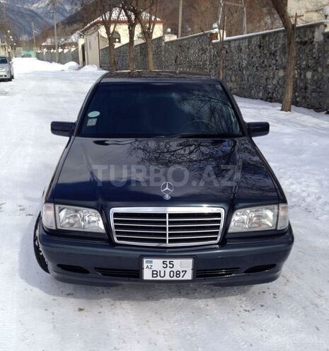Mercedes C 200 2000, 70,000 km - 2.0 l - Şəki