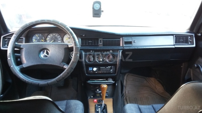 Mercedes 190 1990, 250,000 km - 2.0 l - Bakı