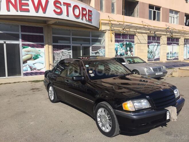 Mercedes C 230 1999, 18,900 km - 2.3 l - Bakı
