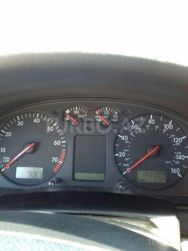 Volkswagen Passat 1998, 182,000 km - 1.8 l - Bakı