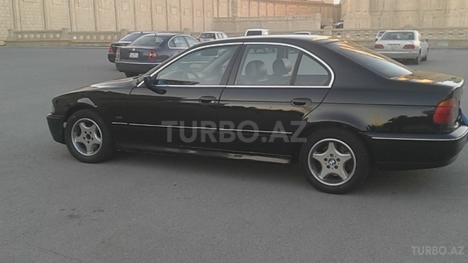 BMW 528 1999, 224,500 km - 2.8 l - Bakı