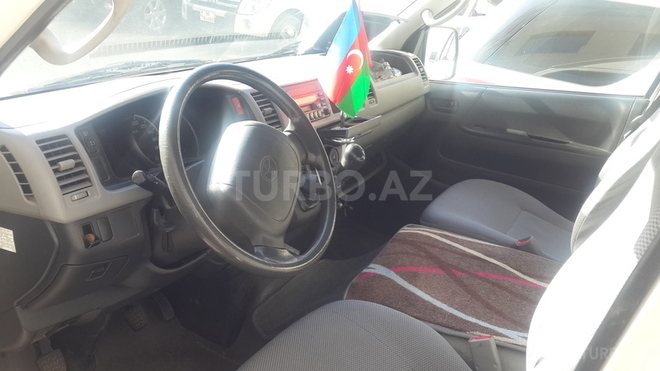 Toyota HiAce 2006, 140,000 km - 3.0 l - Bakı