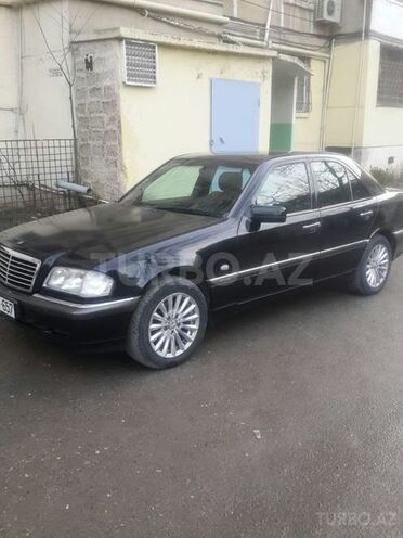 Mercedes C 240 2000, 250,000 km - 2.4 l - Bakı