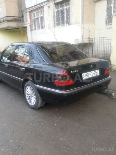 Mercedes C 240 2000, 250,000 km - 2.4 l - Bakı