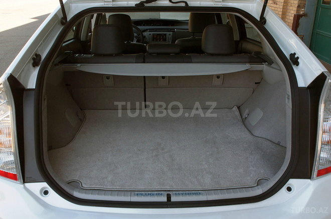 Toyota Prius 2015, 19,500 km - 1.8 l - Bakı