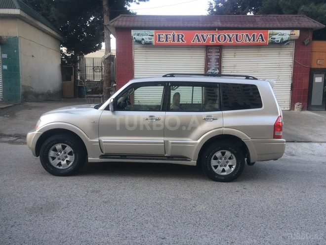 Mitsubishi Pajero 2003, 160,000 km - 3.0 l - Bakı