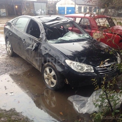 Hyundai Elantra 2009, 145,000 km - 2.0 l - Lənkəran