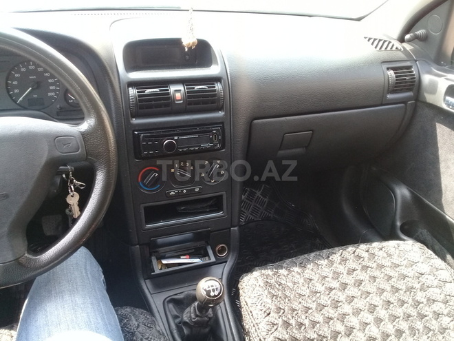Opel Astra 1998, 200,115 km - 1.6 l - Bakı