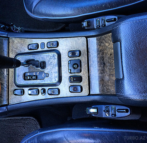 Mercedes E 280 2000, 268,500 km - 2.8 л - Bakı